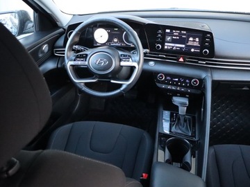 Hyundai Elantra VII Sedan 1.6 MPI 123KM 2022 Hyundai Elantra 1.6 MPI, Salon Polska, zdjęcie 6