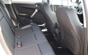 Peugeot 2008 I SUV Facelifting 1.2 PureTech 110KM 2019 Peugeot 2008 Kupuj Taniej. Tylko 38tys.km. Automat. Auto jak nowe. 1.2, zdjęcie 18