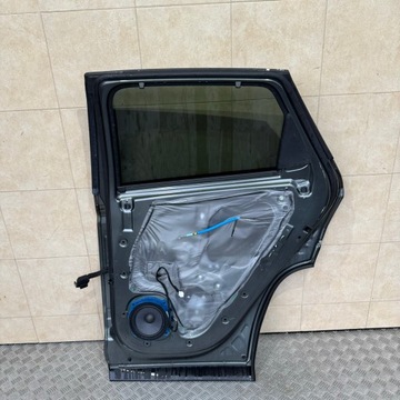 DVEŘE KOMPLETNÍ ZADNÍ PRAVÉ HYUNDAI TUCSON IV 2020 ROK