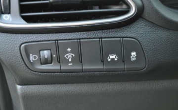 Hyundai i30 III Hatchback 1.4 T-GDI 140KM 2018 Hyundai i30 1.4 Benzyna Nawigacja Klimatyzacja Cz.parkowania 1.4 Benzyna, zdjęcie 17