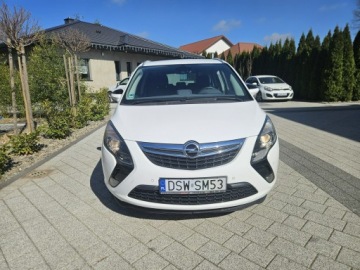 Opel Zafira C Tourer 2.0 CDTI ECOTEC 165KM 2013 Opel Zafira 2.0 165 km 7 osobowy, parktronik, zdjęcie 1