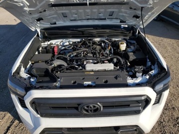 Toyota Tacoma II 2024 Toyota Tacoma 2024, 2.4L, 4x4, SR5, od ubezpieczalni, zdjęcie 11