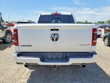  RAM 1500 Laramie 2024 5.7 Benzyna 392KM, zdjęcie 2