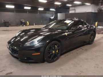 Ferrari California 2011 Ferrari California 2011 4.3 Benzyna 453KM, zdjęcie 1