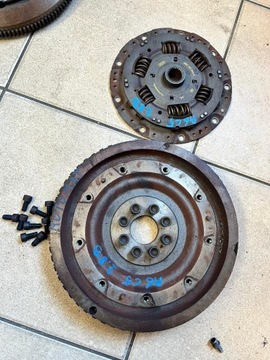 KOMPLETNE SPRZĘGŁO AUDI A6 C5 2,8 BENZYNA AUTOMAT