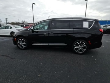 Chrysler Pacifica II 2024 Chrysler Pacifica Pinnacle 2024 3.6 Benzyna 287KM, zdjęcie 2