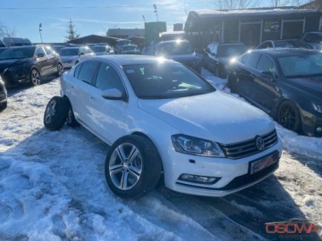 Volkswagen Passat B7 Limousine 2.0 TDI CR BlueMotion 177KM 2013 Volkswagen Passat 2.0tdi 4-Motion R-Line max wyposazenie Webasto ledy xeno, zdjęcie 20