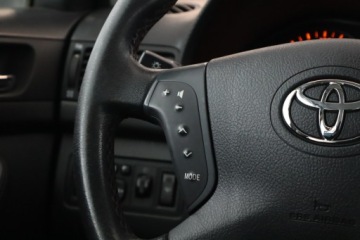 Toyota Avensis II Kombi 2.0 VVT-i 147KM 2005 Toyota Avensis 2.0 VVT-i, Automat, Klima, zdjęcie 16