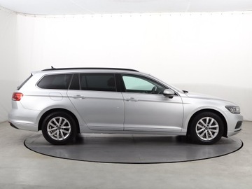 Volkswagen Passat B8 Variant Facelifting 2.0 TDI SCR 150KM 2021 VW Passat 2.0 TDI, Salon Polska, 1. Właściciel, zdjęcie 5