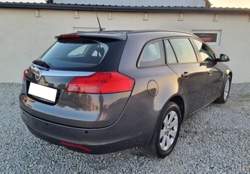 Opel Insignia I Sports Tourer 1.8 Twinport ECOTEC 140KM 2009 Opel Insignia Tourer SLICZNA 1.8 Benzyna BOGATA WERSJA Oryginal Zadbana SE, zdjęcie 3