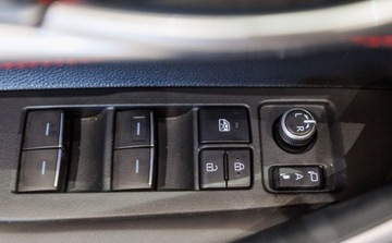 Toyota Corolla XII 2023 Toyota Corolla 1.8 Hybrid GR Sport Dynamic 1.8 Hybryda 140KM, zdjęcie 21