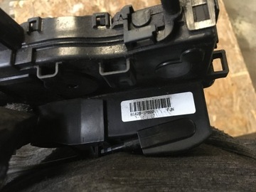 KIA VENGA 09- ZÁMEK DVEŘE PRAVÝ ZADNÍ 6 PIN