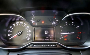 Citroen C3 Aircross  I Crossover Facelifting 1.2 PureTech 110KM 2023 Citroen C3 Aircross 1.2 PureTech Shine SS Manual 110KM SalonPL Gwarancj, zdjęcie 17