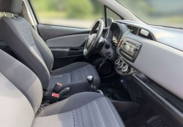 Toyota Yaris III Hatchback 5d Facelifting 1.0 VVT-i 69KM 2016 Toyota Yaris 1.0 Active EU6 Salon PL Toyota Mikolajczak Leszno Benzyna, zdjęcie 3