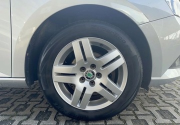 Skoda Fabia III Hatchback 1.2 TSI 90KM 2016 Skoda Fabia 1.2 TSI 90 KM 5 bieg.manual Ambition 1.2 Benzyna 90KM, zdjęcie 9