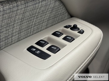 Volvo V60 II  Kombi Facelifting 2.0 B4 B 197KM 2023 Volvo V60 B4 B Core | Salon PL | Serwis ASO | Bezw, zdjęcie 28