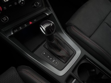 Audi Q3 II SUV 2.0 40 TFSI 190KM 2024 Audi Q3 40 TFSI S line Quattro 190KM Pakiet Czerń, zdjęcie 23