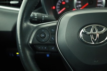 Toyota Corolla XII Sedan 1.5 VVT-i 125KM 2022 Toyota Corolla 1.5 VVT-i, Salon Polska, zdjęcie 14