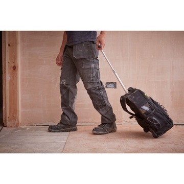 РЮКЗАК STANLEY FATMAX НА КОЛЕСАХ 14 Л РУЧКА ТЕЛЕСКОПНАЯ ESSENTIAL STST83307-1