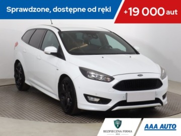 Ford Focus III Kombi Facelifting 2.0 TDCi 150KM 2016 Ford Focus 2.0 TDCi, Klima, Parktronic