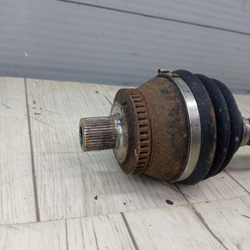 AUDI A4 B6 1.9 ПРАВЫЙ ВАЛ