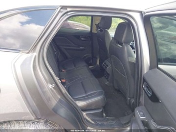 Jaguar F-Pace 2020 Jaguar F-Pace R-Sport p250, 2020r., 4x4, 2.0L 2.0 Benzyna 247KM, zdjęcie 9