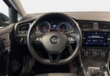Volkswagen Golf VII Variant Facelifting 1.6 TDI-CR DPF BMT 115KM 2020 Volkswagen Golf Variant VAT 23 Comfortline 1.6TDI 115KM M5 2020 r., Salon, zdjęcie 15