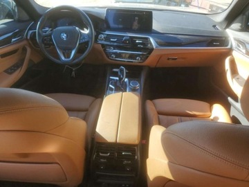 BMW Seria 5 G30-G31 2022 BMW Seria 5 530xi 2022 2.0l 2.0 Benzyna 248KM, zdjęcie 8