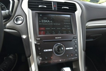 Ford Mondeo V Kombi 2.0 TDCi 180KM 2016 Ford Mondeo Vignale 2.0TDCi 180KM Automat 2016r., zdjęcie 31