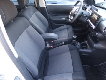 Citroen C4 Cactus Crossover 1.2 PureTech 110KM 2016 Citroen C4 Cactus 1.2 PureTech, Salon Polska, zdjęcie 8