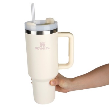 Термокружка Stanley Iceflow 1,18л - Белое молоко С соломинкой