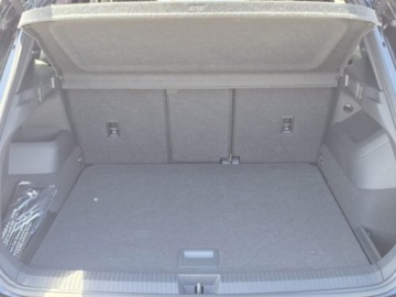 Volkswagen Tiguan III 2026 VOLKSWAGEN Tiguan R-Line Plus 1.5 eTSI DSG Suv 150KM 2026, zdjęcie 13