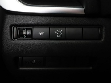 Nissan Qashqai III Crossover 1.3 DIG-T MHEV 140KM 2022 Nissan Qashqai mHEV panorama ACC klima-auto, zdjęcie 31