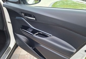 Toyota C-HR I Crossover Facelifting 1.8 Hybrid 122KM 2021 Toyota C-HR Toyota C-HR 1.8 Hybryda 122KM, zdjęcie 26