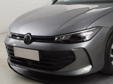 Volkswagen Passat B8 Variant Facelifting 1.5 TSI EVO 150KM 2025 VW Passat 1.5 eTSI ACT, Salon Polska, zdjęcie 21