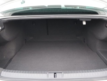 Volkswagen Passat B8 Limousine Facelifting 2.0 TDI SCR 150KM 2021 VW Passat 2.0 TDI, Salon Polska, 1. Właściciel, zdjęcie 13