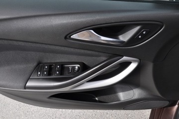 Opel Astra K Hatchback 5d 1.4 Turbo 125KM 2019 Opel Astra V 1.4 T Dynamic Krajowy Bezwypadkowy I Właściciel, zdjęcie 18