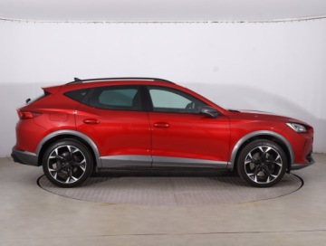 Cupra Formentor Crossover 2.0 TSI 310KM 2022 Cupra Formentor 2.0 TSI VZ 4Drive, Serwis ASO, zdjęcie 5
