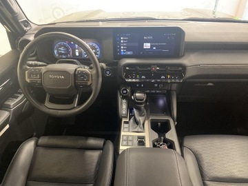 Toyota Land Cruiser VII Terenowy 5d 2.8 D-4D 204KM 2024 Toyota Land Cruiser LC 2.8 D-4D Executive VII (201, zdjęcie 12