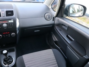 Fiat Sedici 2013 Fiat Sedici 2.0 MultiJet, 4X4, Klima, zdjęcie 7