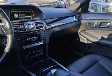 Mercedes Klasa E W212 Kombi Facelifting 300  252KM 2014 Mercedes-Benz Klasa E Mercedes E350 BlueTEC 7G-TRONIC Avantgarde Karlik P, zdjęcie 15