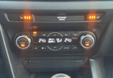 Mazda 3 III Sedan 2.0 SKYACTIV-G 120KM 2014 Mazda 3 2,0 120KM Bi-XENON Navi LED Climatronic Bezwypadkowy Serwis 2.0, zdjęcie 19