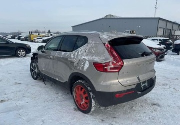 Volvo XC40 2024 Volvo XC 40 2024 Volvo XC40 B5 4x4 - w Polsce po oplatach i akcyzie 2.0, zdjęcie 4