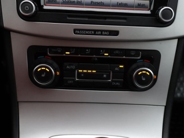 Volkswagen Passat B6 Sedan 1.8 TSI 160KM 2009 VW Passat 1.8 TSI, Salon Polska, Xenon, Klima, zdjęcie 16