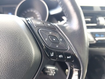 Toyota C-HR I Crossover Facelifting 2.0 Hybrid Dynamic Force 184KM 2019 Toyota C-HR 2.0 Hybrid Selection Toyota C-HR 2.0 H, zdjęcie 33