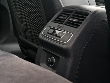 Audi A4 B9 Limousine Facelifting 2.0 35 TFSI 150KM 2020 Audi A4 SLine Stronic 150KM/MATRIX LED/Kamer/Vitru, zdjęcie 15