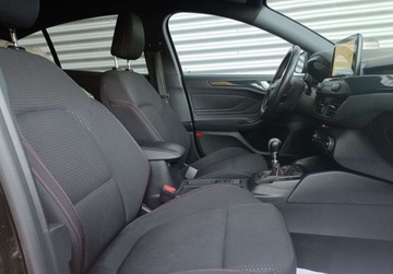 Ford Focus III Sedan Facelifting 1.0 EcoBoost 125KM 2018 Ford Focus 125KM EcoBoost ST-Line SalonPL SerwisASO Iwl. FV23 Gwarancja, zdjęcie 31