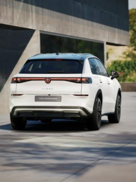 Volkswagen T-Roc I SUV Facelifting 1.5 TSI ACT 150KM 2026 Volkswagen T-Roc Style 1.5 eTSI 150 KM DSG -, zdjęcie 5