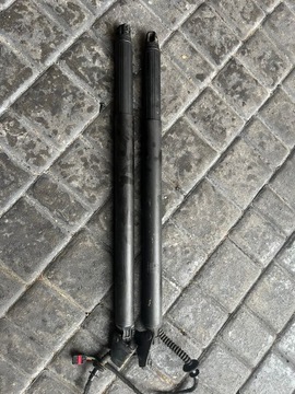 SIŁOWNIK TELESKOP KLAPY BAGAŻNIKA KIA SPORTAGE IV 4 81770-D9100
