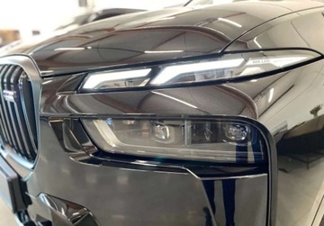 BMW X7 SUV M Facelifting 4.4 M60i 530KM 2025 BMW X7 M60i - Samochod dostepny od reki 4.4 Benzyna 530KM, zdjęcie 28